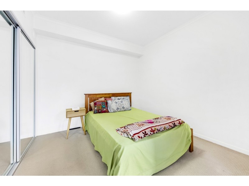 18/107 KITTYHAWK DRIVE, Chermside QLD 4032
