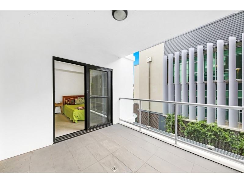 18/107 KITTYHAWK DRIVE, Chermside QLD 4032