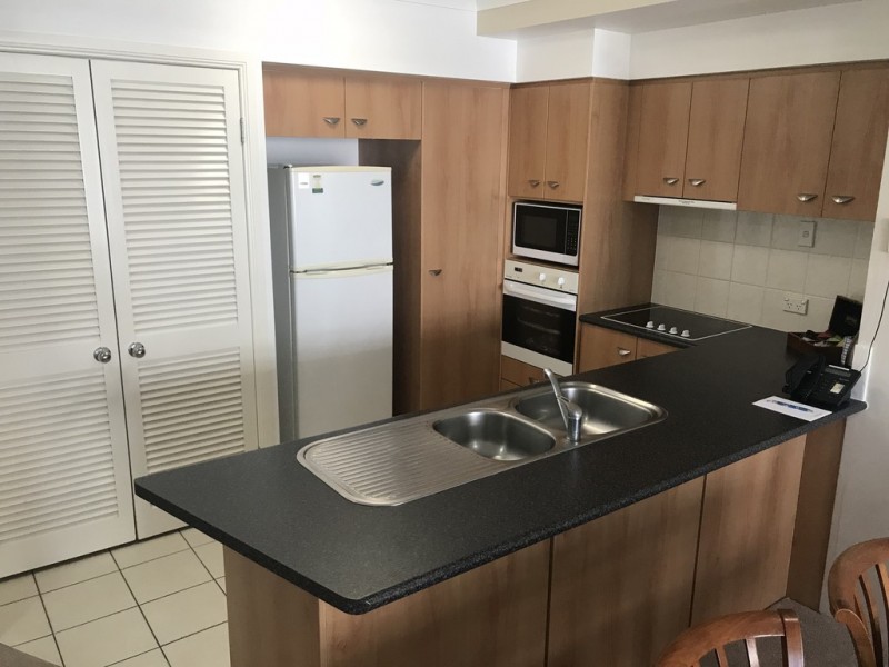 2095/2633 Gold Coast Highway, Broadbeach QLD 4218