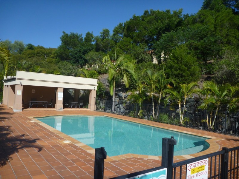 13 Hervey Street, Pacific Pines QLD 4211