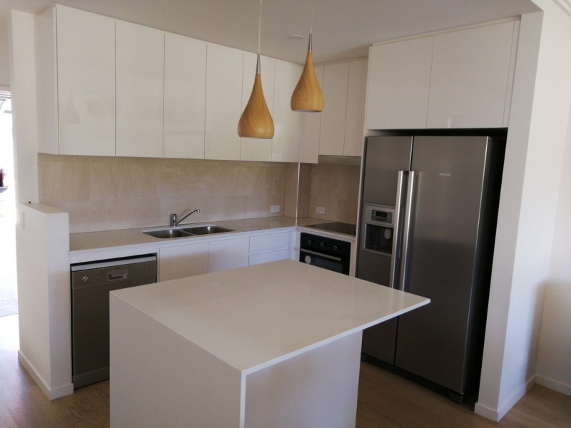 31 Manhattan Avenue, Robina QLD 4226