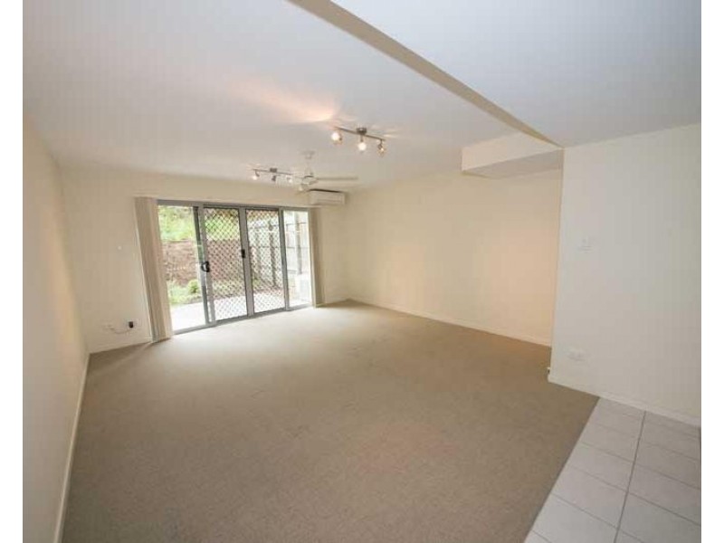 70 Netherton Street, Nambour QLD 4560