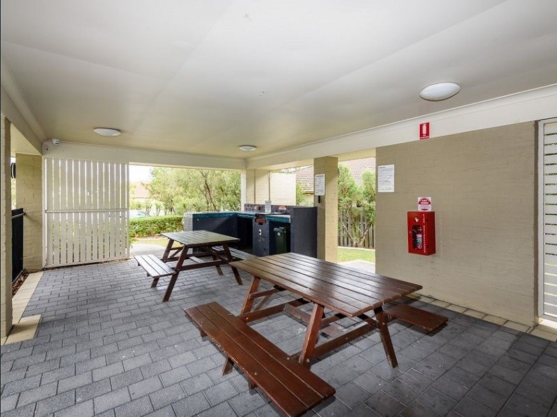 590 PINE RIDGE ROAD, Coombabah QLD 4216