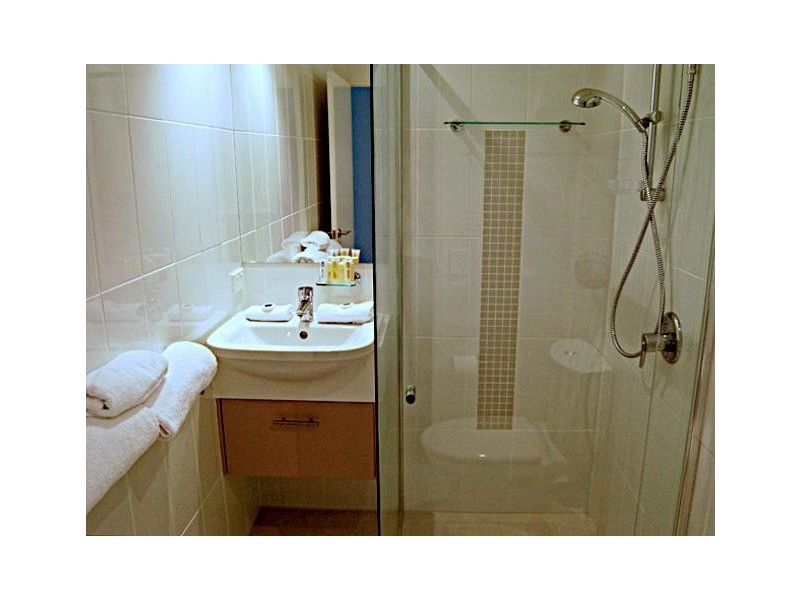 2408/2 Activa Way, Hope Island QLD 4212