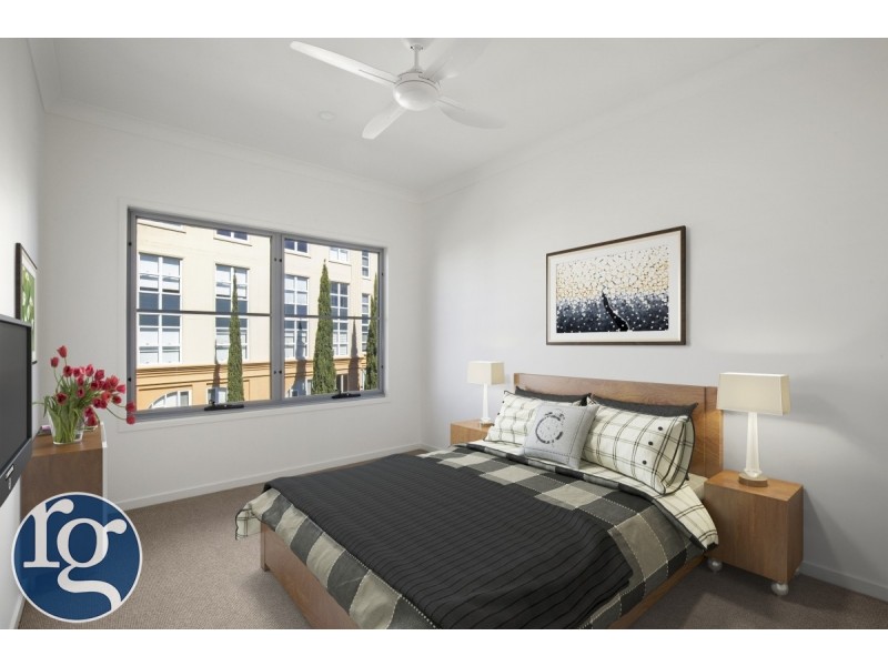 34/3400 Panorama Drive, Carrara QLD 4211