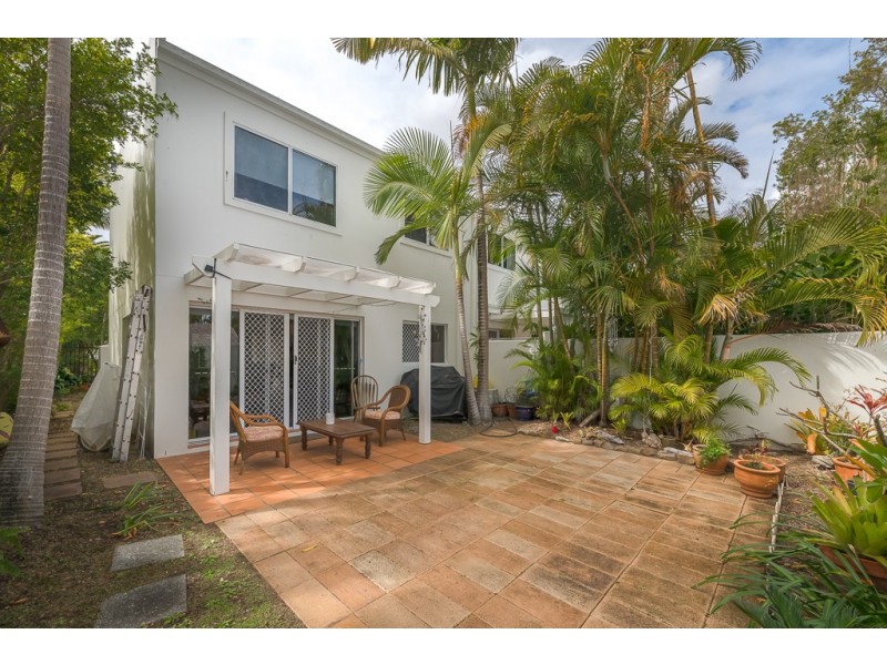 100 Cotlew St. East, Southport QLD 4215