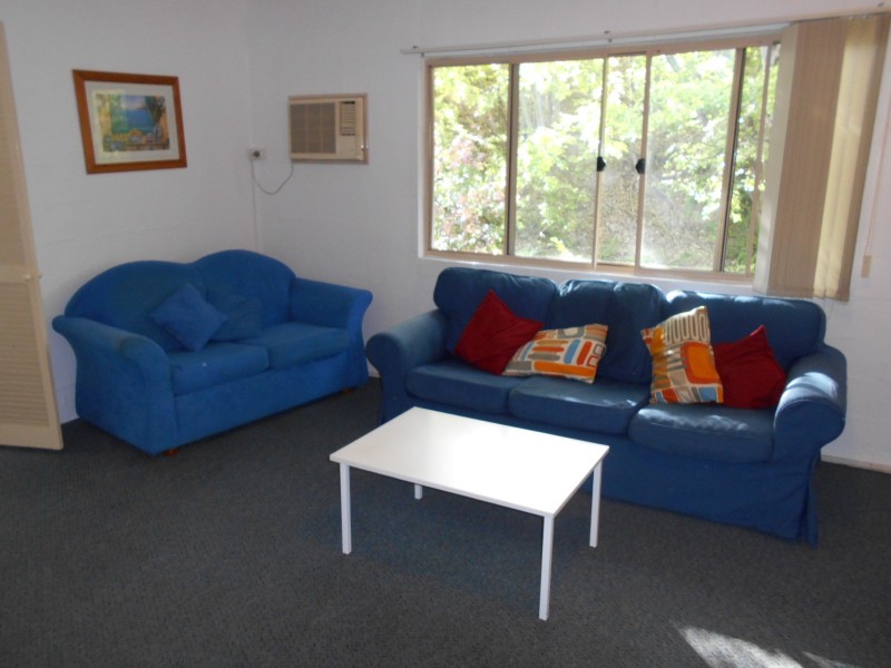 3 Whitmore St, Taringa QLD 4068