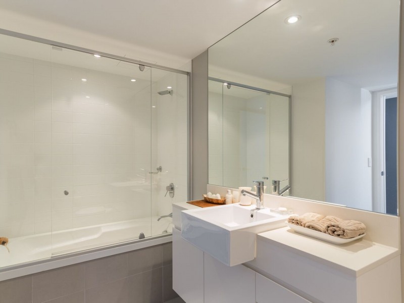 5 Lawson Street, Southport QLD 4215