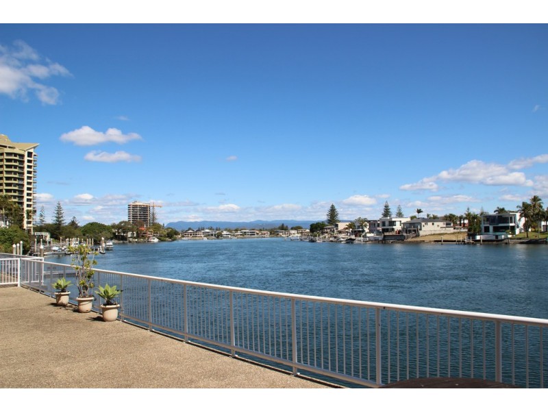 Unit 1/2936 Gold Coast Highway, Surfers Paradise QLD 4217