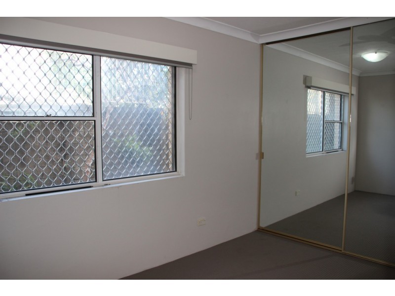 Unit 1/2936 Gold Coast Highway, Surfers Paradise QLD 4217