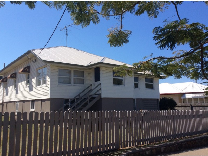 52 Poinciana Avenue, Tewantin QLD 4565