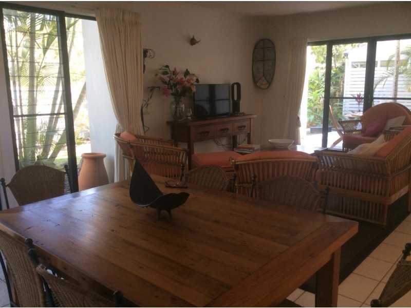 1/2 Ketch Place, Noosaville QLD 4566