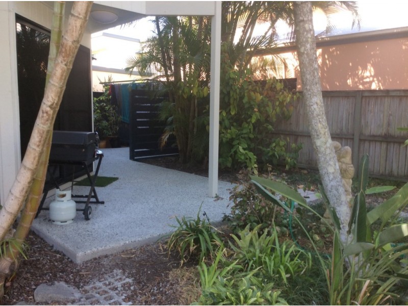1/2 Ketch Place, Noosaville QLD 4566