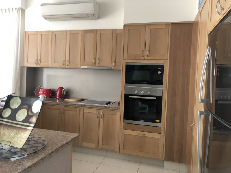 65/100 Old Burleigh Road, Broadbeach QLD 4218