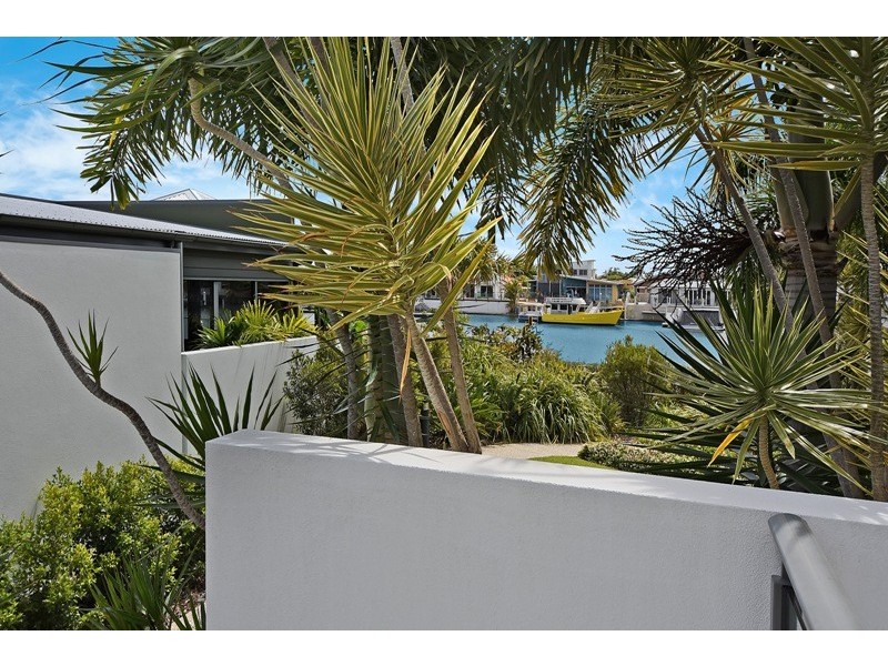 10/57 Grand Parade, Kawana Island QLD 4575