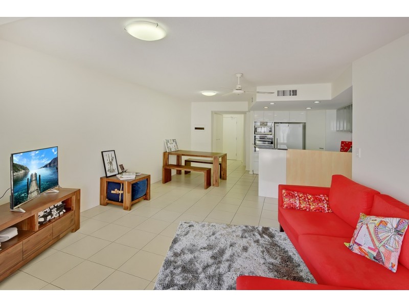 10/57 Grand Parade, Kawana Island QLD 4575
