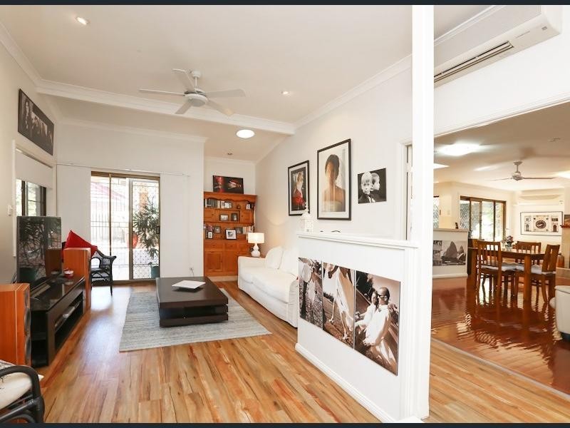 3 Malbon St, Eight Mile Plains QLD 4113