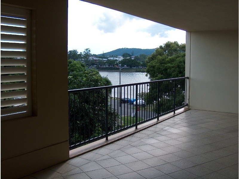 U15/5 Duncan Street, West End QLD 4101