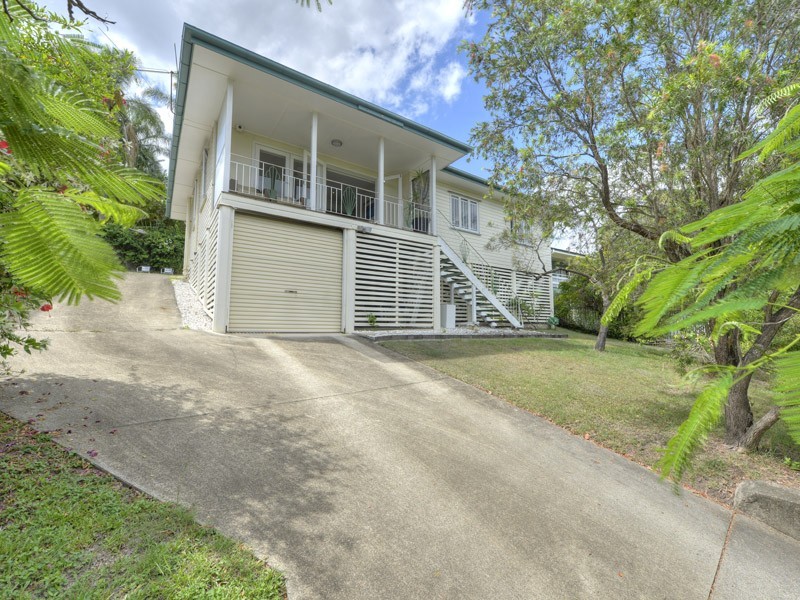 33 Olive Grove, Balmoral QLD 4171