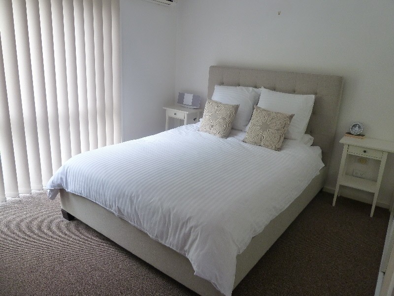 9 Glenside Drive, Robina QLD 4226