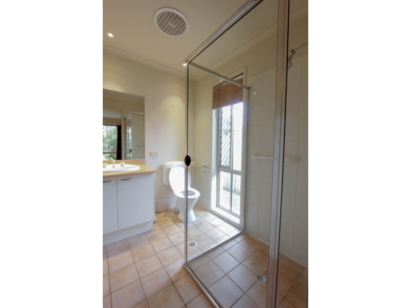 60 Brookvale Dr, Underwood QLD 4119