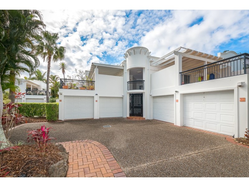 100 Cotlew St. East, Southport QLD 4215