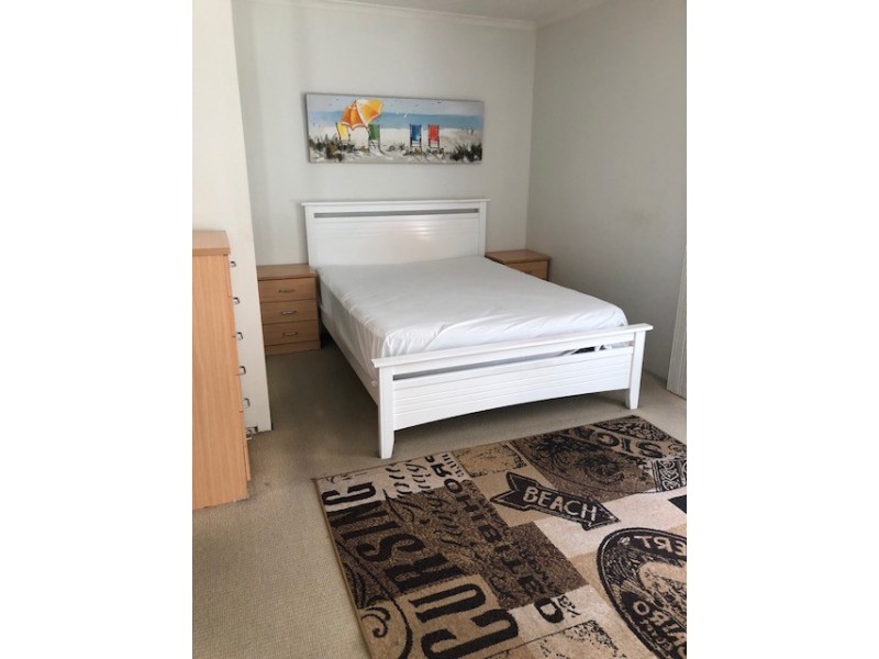 3/8 Clifford Street, Surfers Paradise QLD 4217