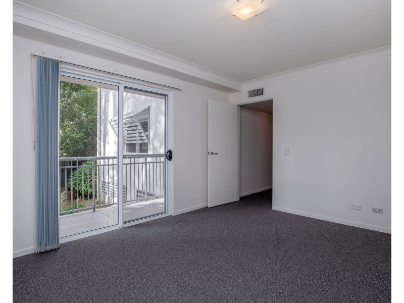 1104/33 Clark Street, Biggera Waters QLD 4216