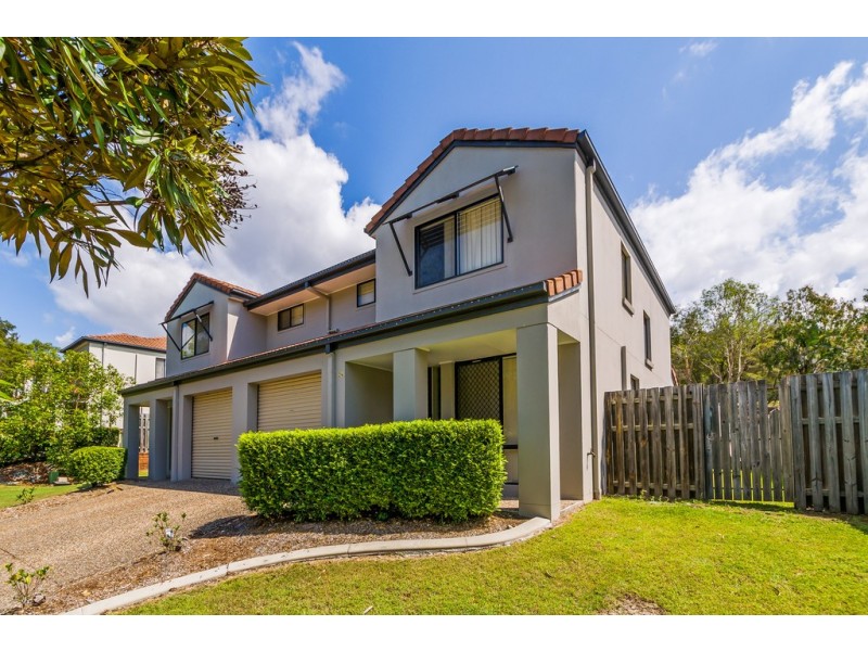 13 Hervey Street, Pacific Pines QLD 4211