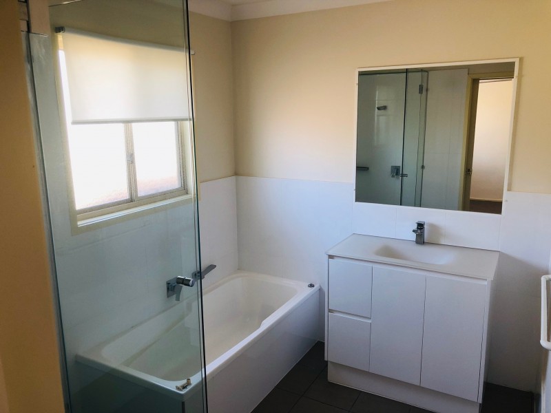 141/31 Usher Avenue, Labrador QLD 4215