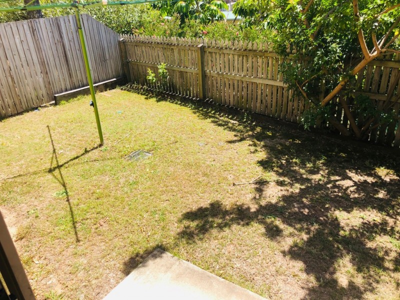 141/31 Usher Avenue, Labrador QLD 4215