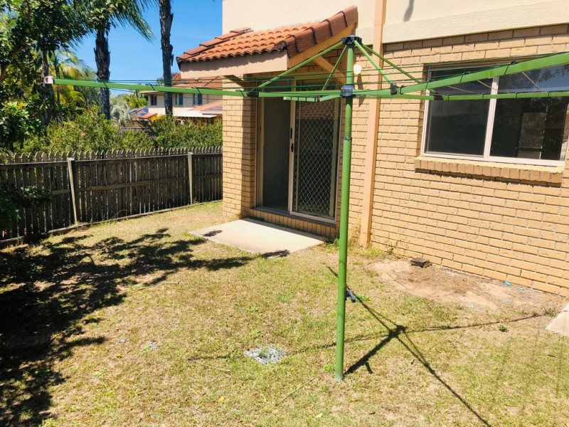 141/31 Usher Avenue, Labrador QLD 4215