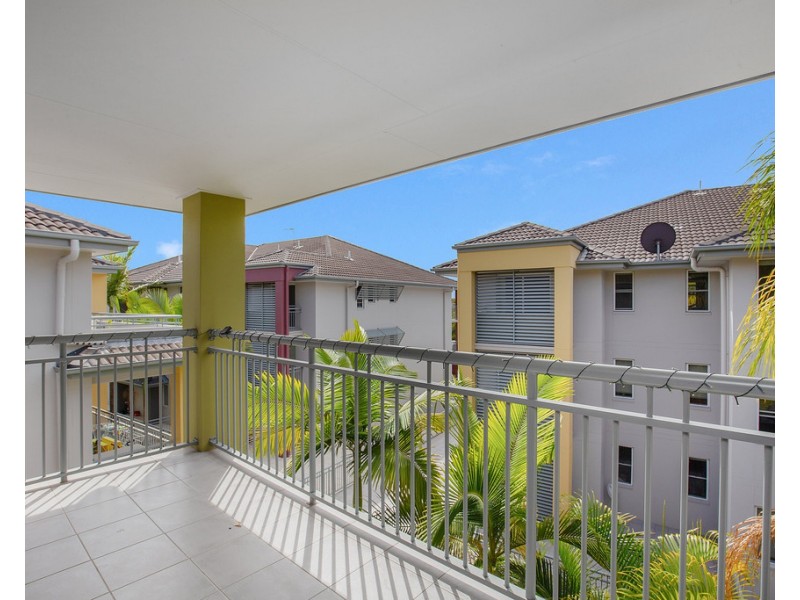 615/33 Clark, Biggera Waters QLD 4216