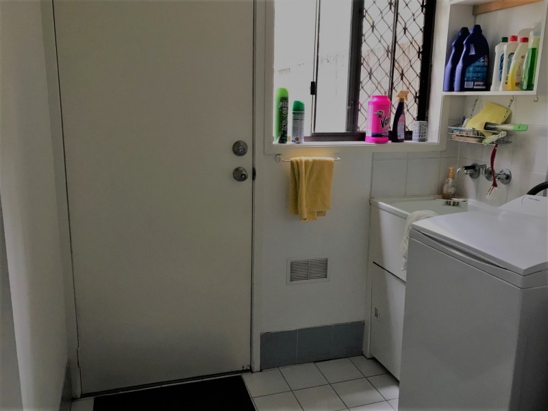 22/8 Sherwood close, Mudgeeraba QLD 4213