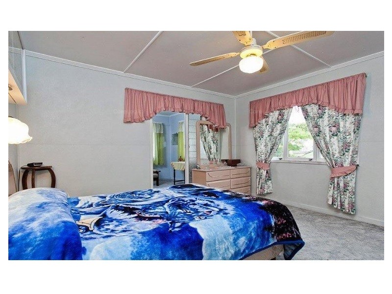 48 Kingaroy Street, Stafford Heights QLD 4053