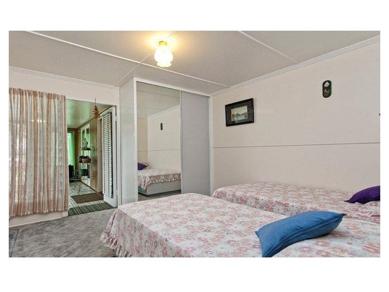 48 Kingaroy Street, Stafford Heights QLD 4053