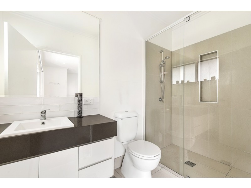 64/42 Stadium Drive, Robina QLD 4226