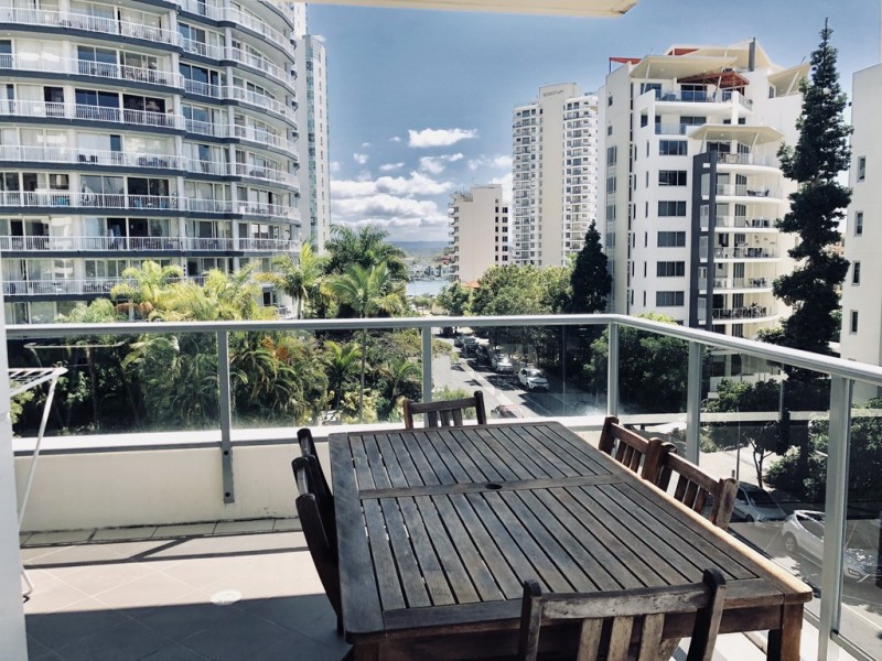 602/18 CYPRESS AVE, Surfers Paradise QLD 4217