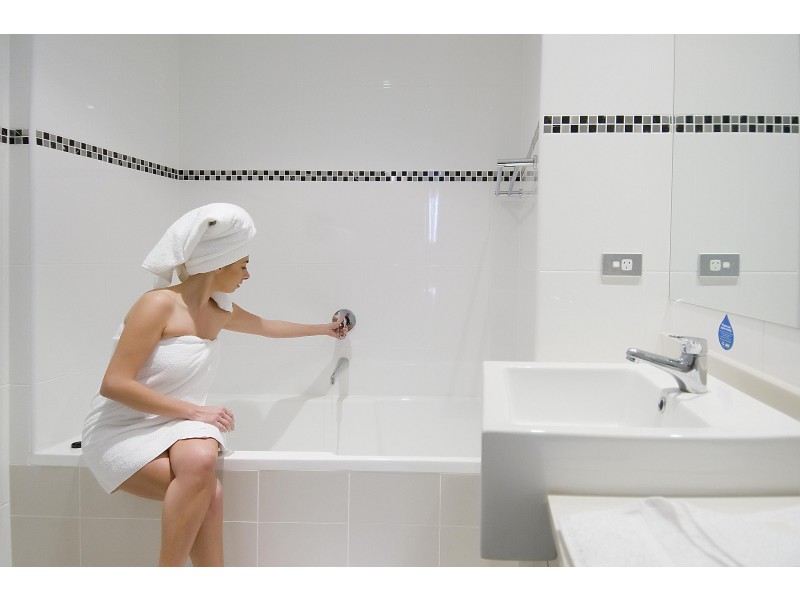 602/18 CYPRESS AVE, Surfers Paradise QLD 4217