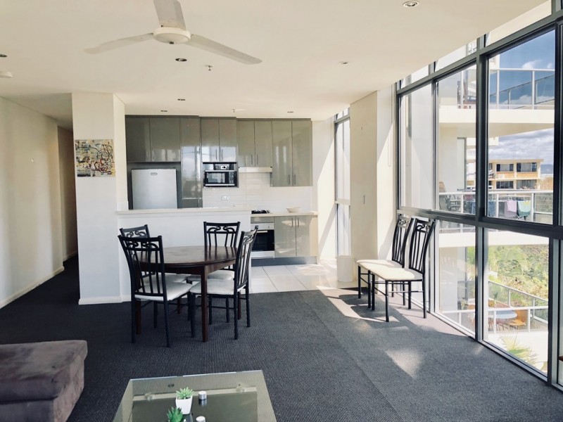 602/18 CYPRESS AVE, Surfers Paradise QLD 4217