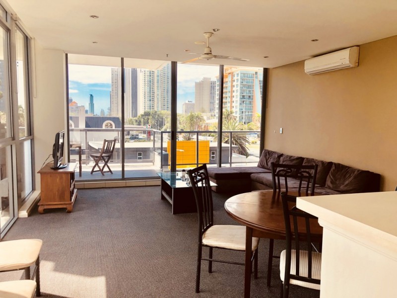 602/18 CYPRESS AVE, Surfers Paradise QLD 4217