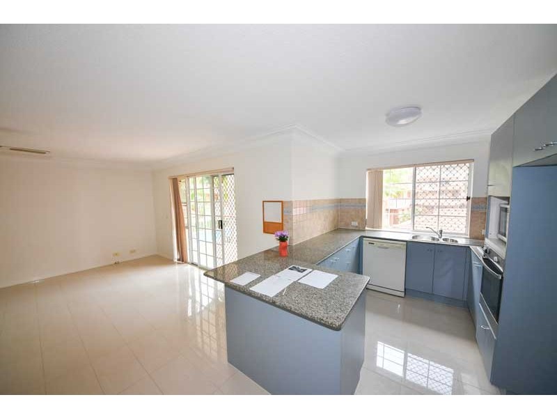 32/63 Sherwood Road, Toowong QLD 4066