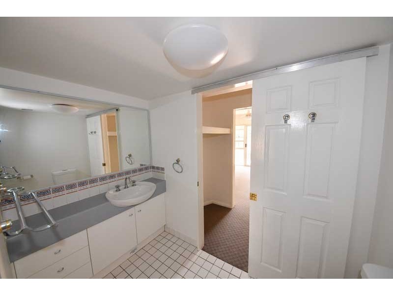 32/63 Sherwood Road, Toowong QLD 4066