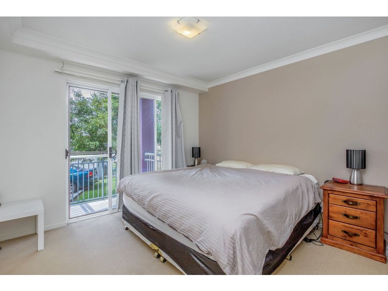 1001/33 Clark Street, Biggera Waters QLD 4216