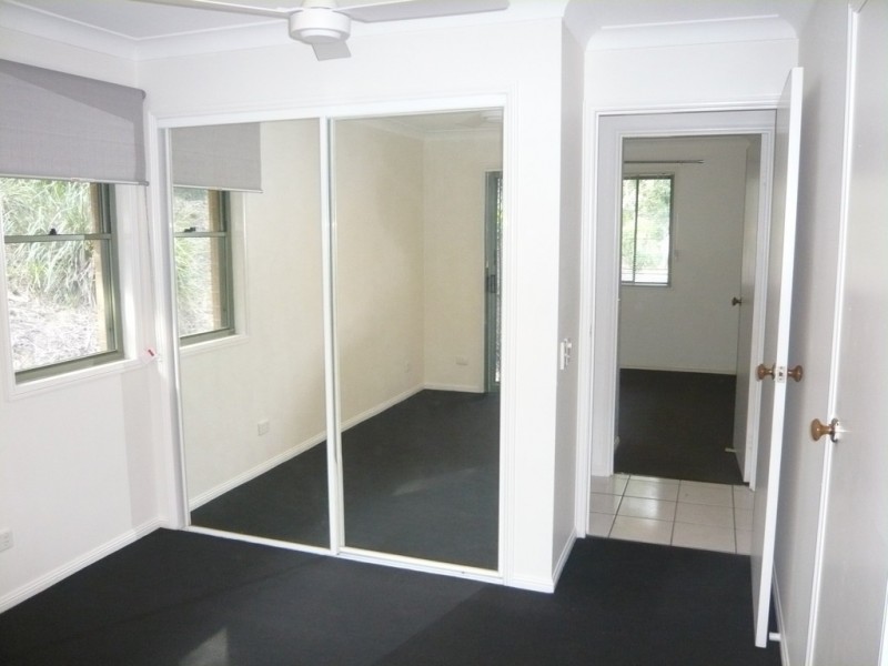 8/18 Batchworth Road, Molendinar QLD 4214