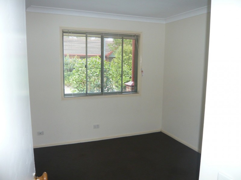 8/18 Batchworth Road, Molendinar QLD 4214