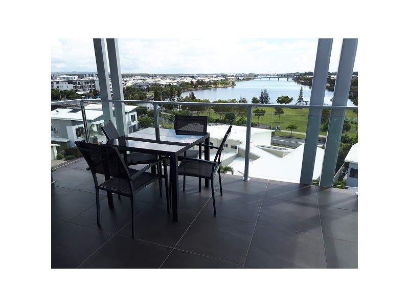 46 Regatta Blvd, Birtinya QLD 4575