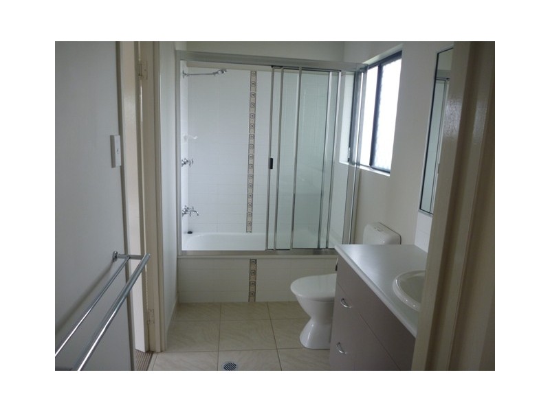 48 Euro Boulevard, Kirwan QLD 4817