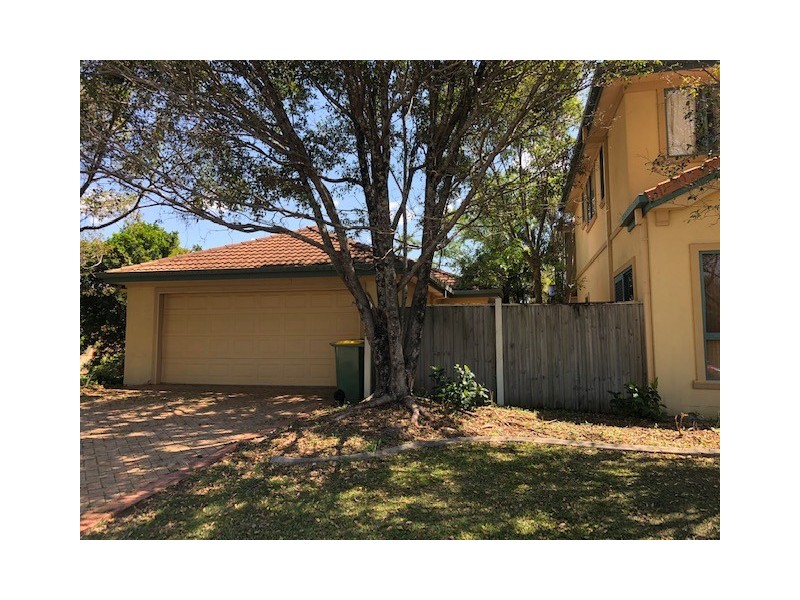 3 Hialeah Crescent, Helensvale QLD 4212