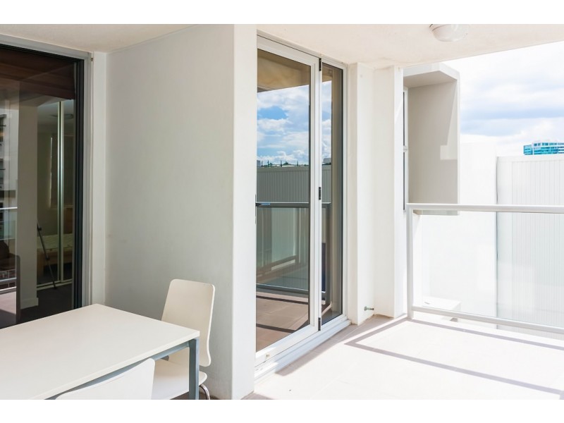 S12 8 Cordelia Street, South Brisbane QLD 4101